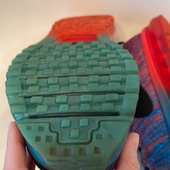 -SOLD- Nike Flyknit Air Max - Picture 6 of 12